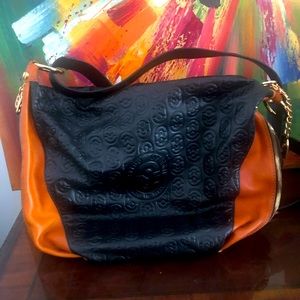 Marino Orlandi Leather Shoulder Bag to Backpack